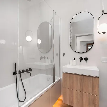 Przy Torach 3 By Homeprime Warsaw Exterior photo